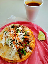 Cargar imagen en el visor de la galería, Tour de Tacos + Margarita GRATIS en Puerto Vallarta