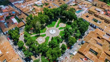 Cargar imagen en el visor de la galería, Viaje a la Mariposa 🦋 Monarca, Morelia, Janitzio, Pátzcuaro y Tzintzuntzán - 🏨 Hotel 3🌟